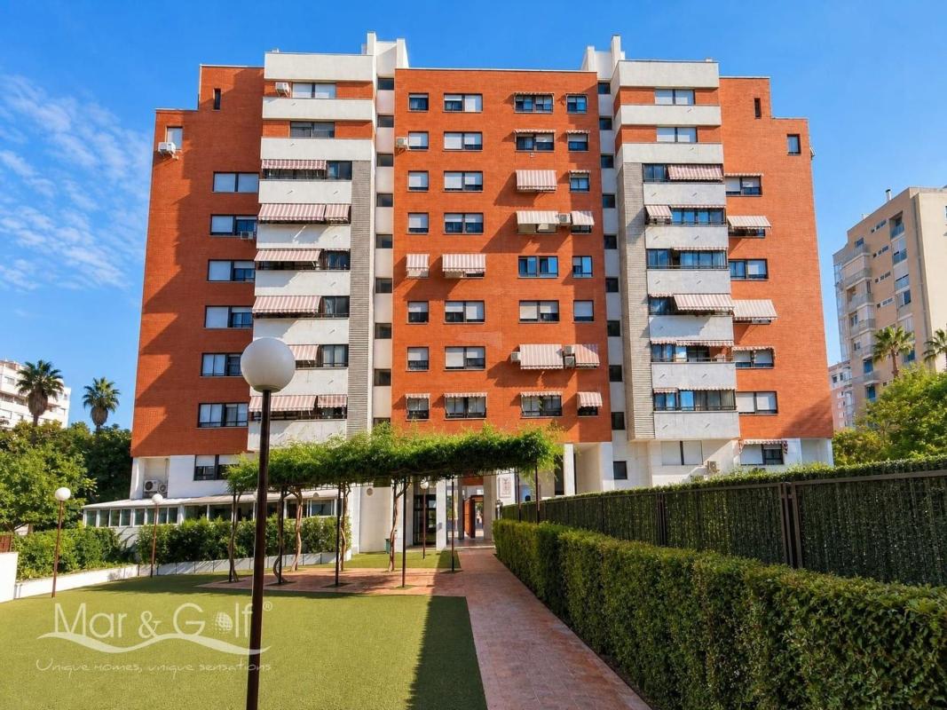 Duplex sale in Dúplex en Avenida Esportista Miriam Blasco, La Albufereta, Alicante / Alacant, Alicante photo 3