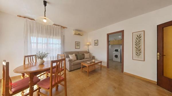 Venta de piso en Piso en Beniarres, Nou Alacant, Alicante / Alacant, Alicante / Alacant
thumbnail 3
