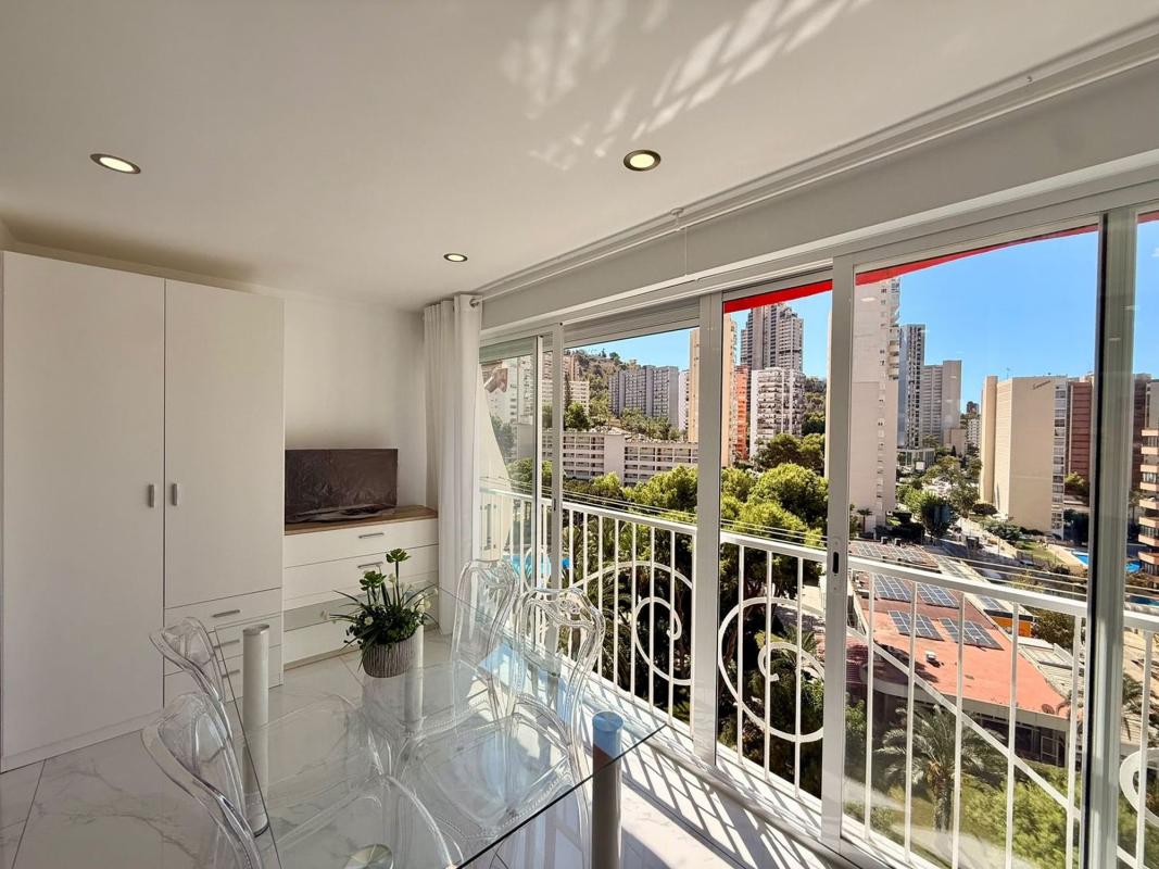 Продажа квартиры на Piso en Avenida de Montecarlo, Zona Sierra Helada, Benidorm, Бенидорм
 photo 2