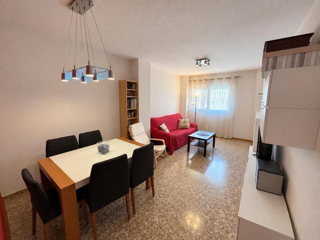 Продажа квартиры на Piso en Garbinet - Parque de las Avenidas, Alicante / Alacant, Аликанте / Алакант
photo 2
