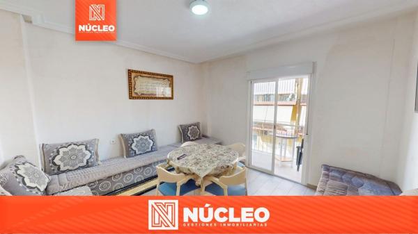 Sale of flat in Piso en Calle Fernanda Santamaría, Plaza Crevillente-Juzgados, Elche / Elx, Elche / Elx
 photo 3
