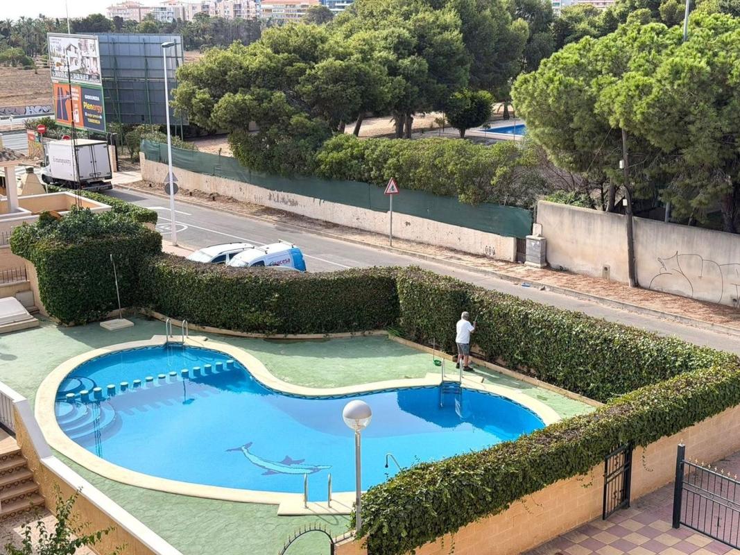 Properties for sale and rent in Spain photo 2