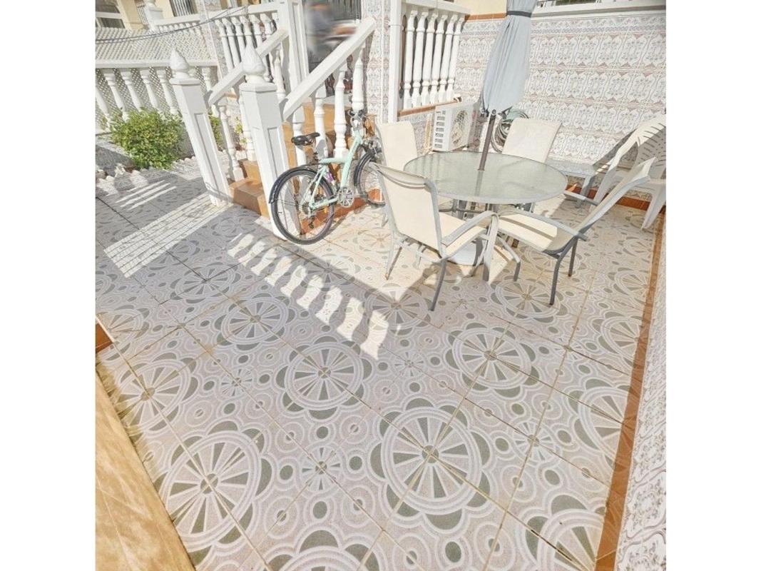 Venta de piso en Piso en Urbanizacion Aguas Nuevas II, 2 V, Aguas Nuevas, Torrevieja, Torrevieja
photo 3