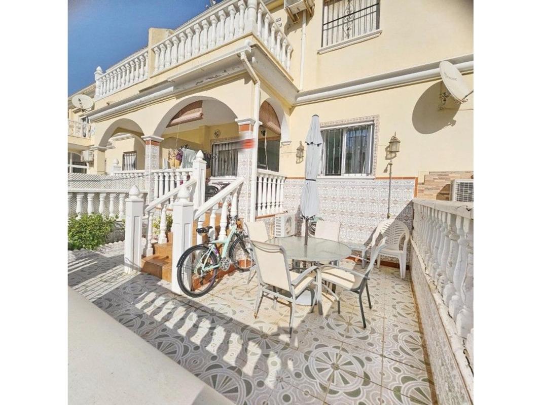 Venta de piso en Piso en Urbanizacion Aguas Nuevas II, 2 V, Aguas Nuevas, Torrevieja, Torrevieja
photo 4