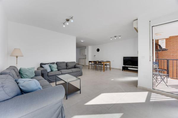 Venta de piso en Piso en Ramon y Cajal, 25, Las Piscinas Naturales, Torrevieja, Torrevieja
thumbnail 2