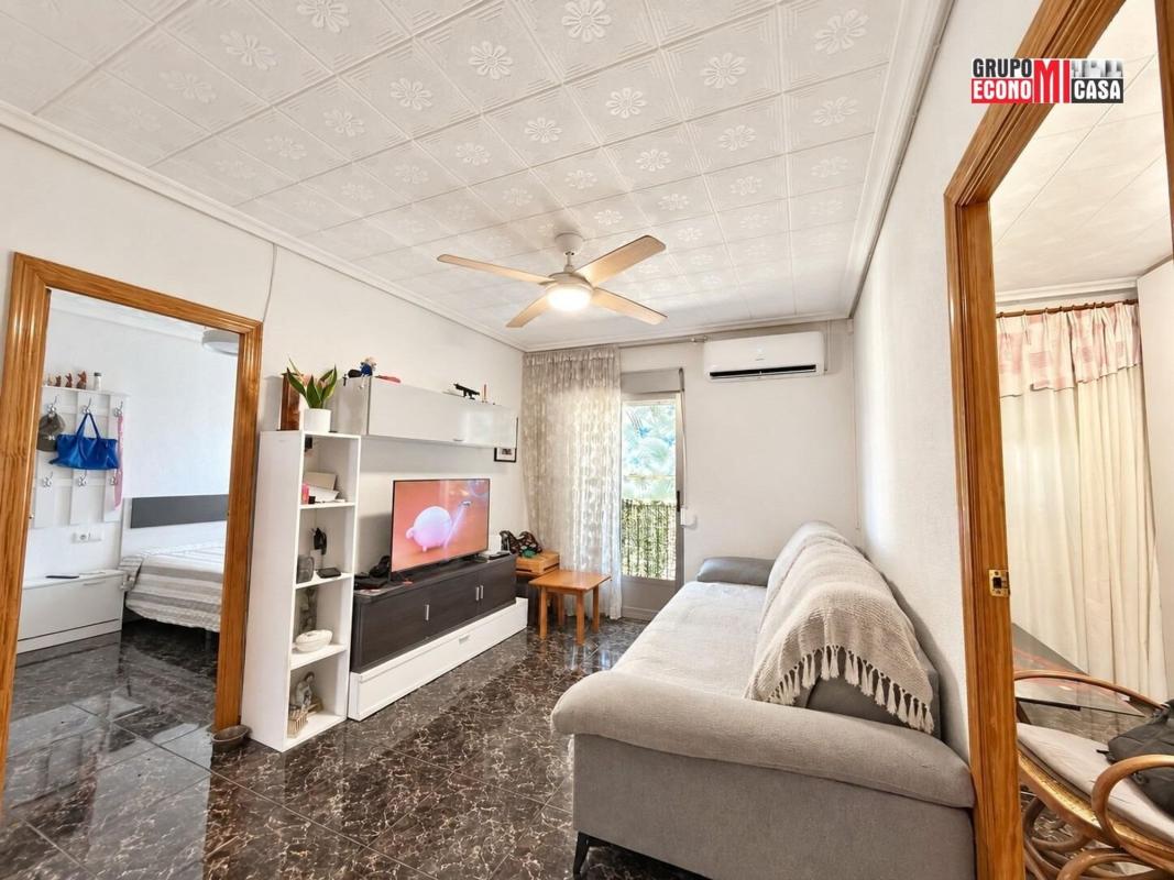 Venta de piso en Piso en Calle Ginés García Esquitino, Los Magros-Casablanca, Elche / Elx, Elche / Elx
photo 3