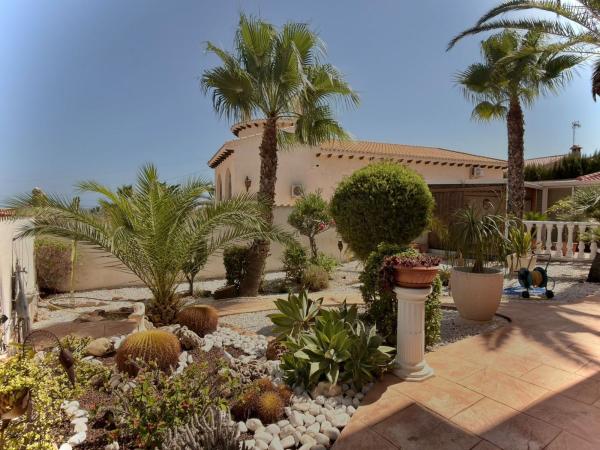 Casa o chalet independiente en Calle Triángulo, 48, Centro de la Ciudad Quesada, Rojales photo 1
