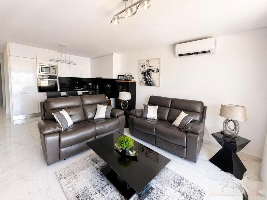 Продажа квартиры на Piso en Zona Sierra Helada, Benidorm, Бенидорм
photo 2