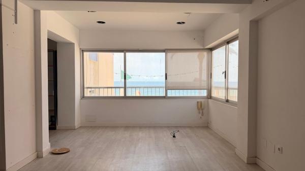 Продажа квартиры на Piso en Avenida de Martínez Alejos, 7, Playa de Levante, Benidorm, Бенидорм
thumbnail 3