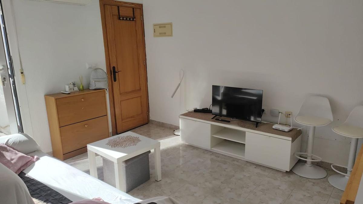 Sale of apartment in Piso en Calle Berenguer de Massanet, 4, Urbanizaciones, Guardamar del Segura, Guardamar del Segura
photo 1