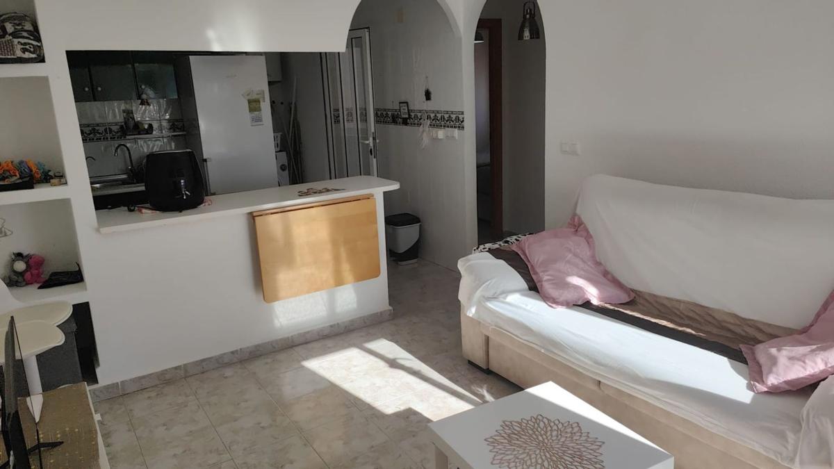 Sale of apartment in Piso en Calle Berenguer de Massanet, 4, Urbanizaciones, Guardamar del Segura, Guardamar del Segura
photo 2