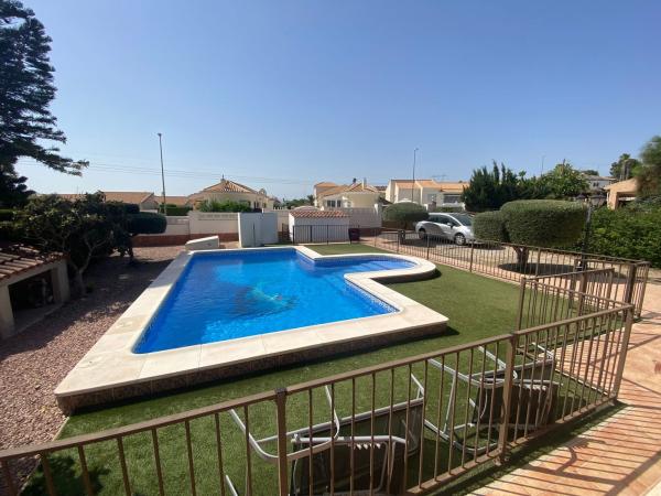 Casa o chalet independiente en Calle Lagunas de Ruidera, 79, San Fulgencio thumbnail 2