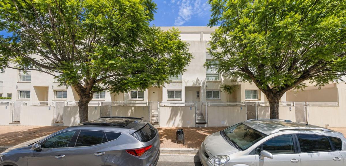 Sprzedaż mieszkania w Piso en Calle Saint Tropez, El Arenal, Jávea/Xàbia, Jávea/Xàbia
photo 1