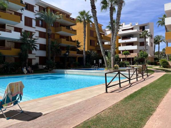 Piso en venta en Piso en Calle Mar de Fondo, 2, Punta Prima, Torrevieja, Torrevieja photo 1