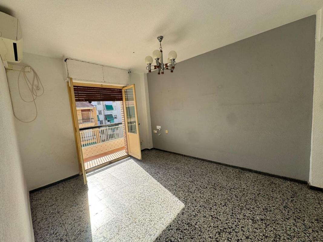 Venta de piso en Piso en Calle Lira, 24, La Florida Portazgo, Alicante / Alacant, Alicante / Alacant
photo 1