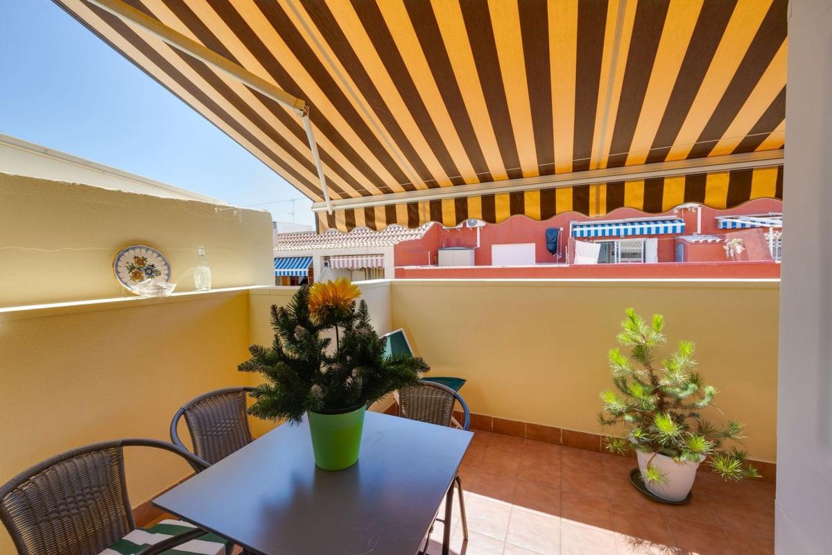 Продажа квартиры на Piso en Calle Finlandia, Playa de los Locos, Torrevieja, Торревьеха
photo 3