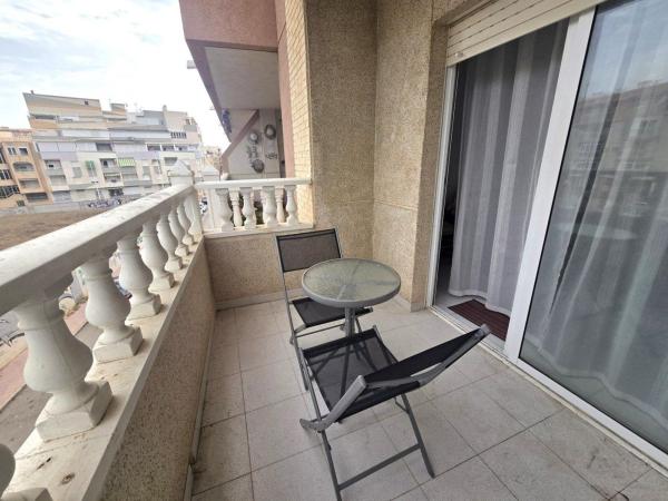 Sprzedaż mieszkania w Piso en Calle Mayor, Gaspar Perrelló, Torrevieja, Torrevieja
photo 1