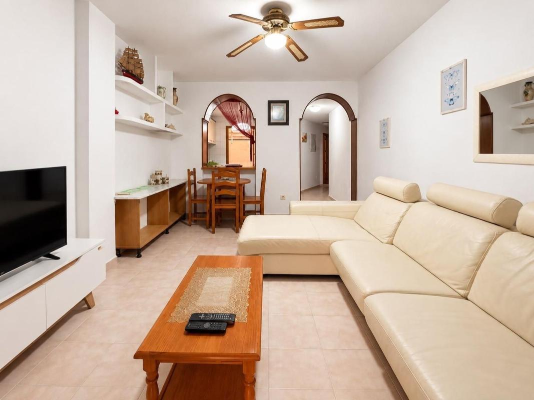 Venta de piso en Piso en Calle Finlandia, 3, Playa de los Locos, Torrevieja, Torrevieja
photo 1