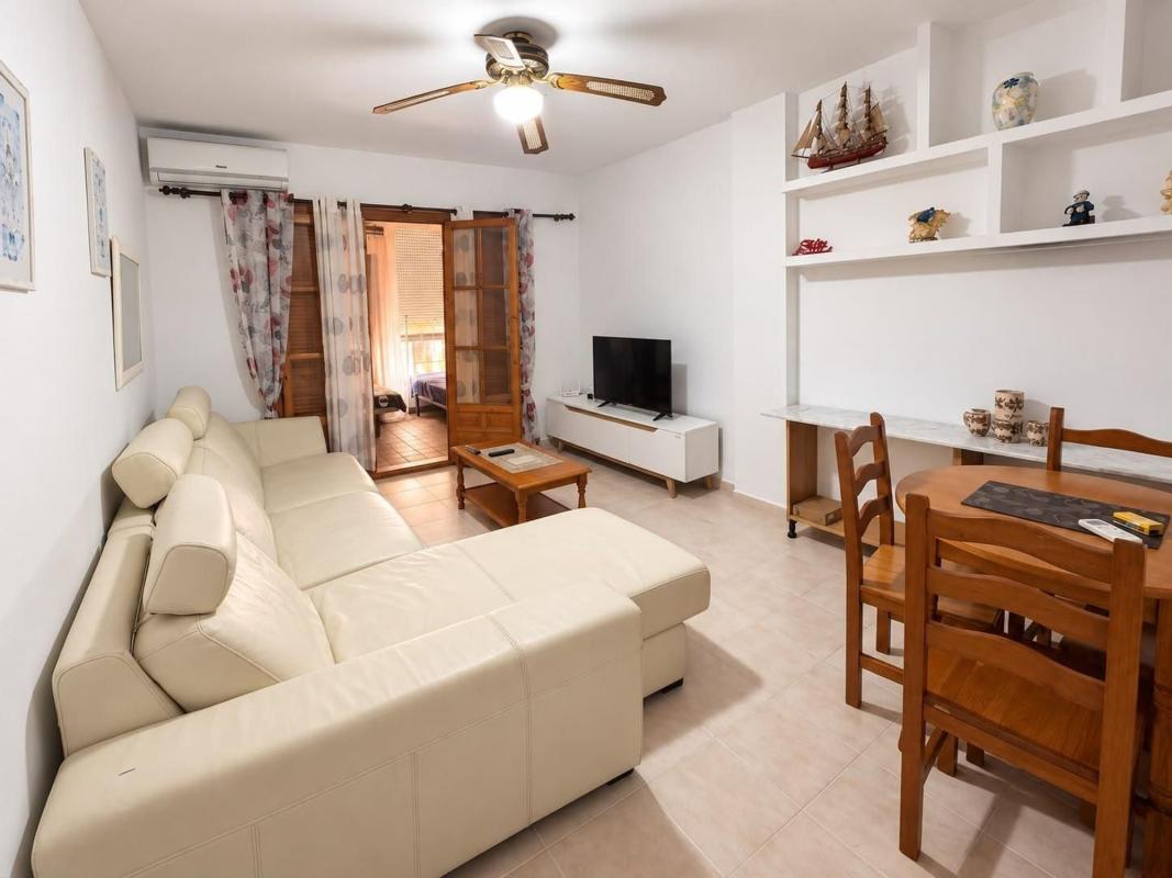 Venta de piso en Piso en Calle Finlandia, 3, Playa de los Locos, Torrevieja, Torrevieja
photo 2