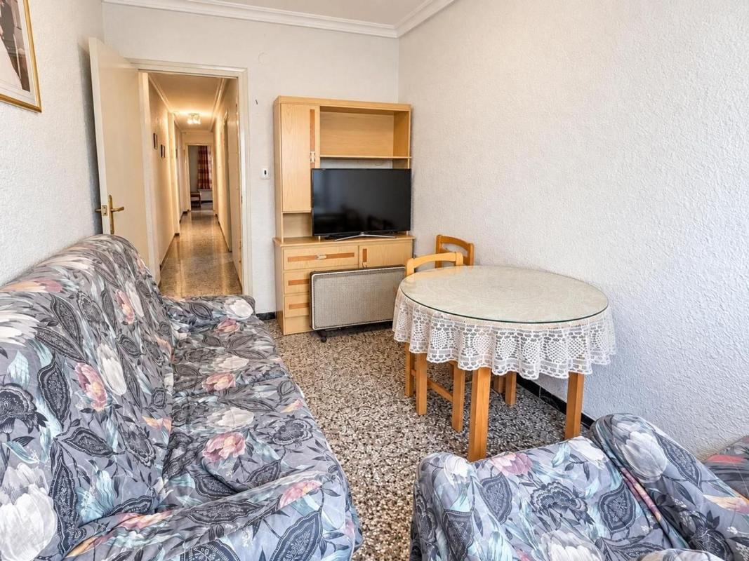 Venta de piso en Piso en Reina Victoria-Miguel Hernández, Elche / Elx, Elche / Elx
photo 5