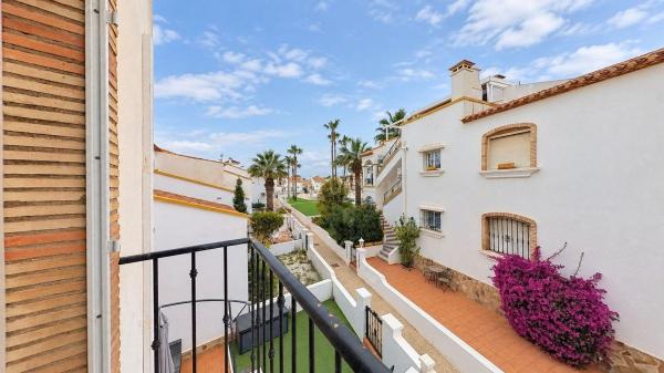Venta de piso en Piso en Calle Níspero, Los Dolses, Orihuela, Orihuela
photo 1