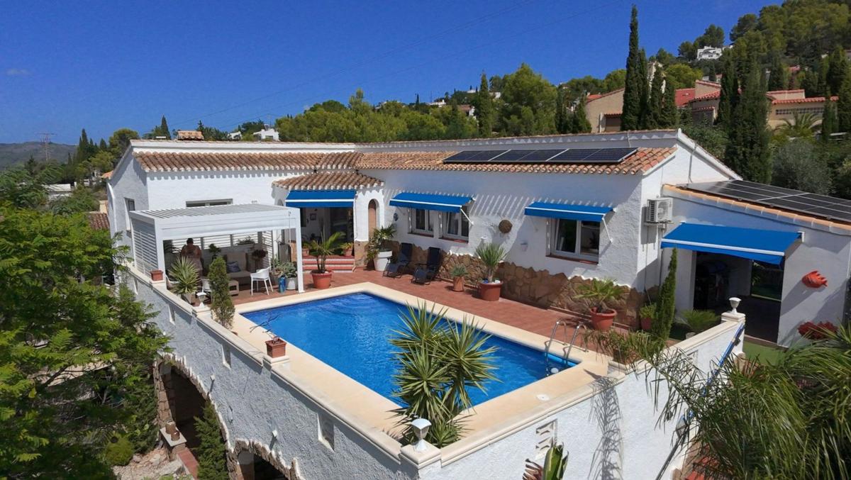 Propiedades en venta y alquiler en España photo 1