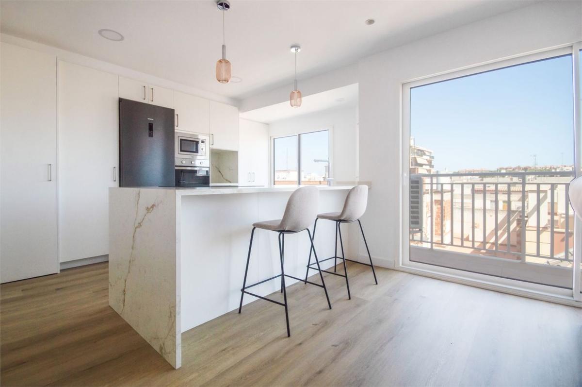 Venta de piso en Playa Levante, Santa Pola
photo 2