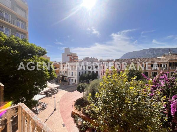 Sprzedaż mieszkania w Piso en Glorieta del País Valencià, Centro Urbano, Denia, Dénia
photo 1