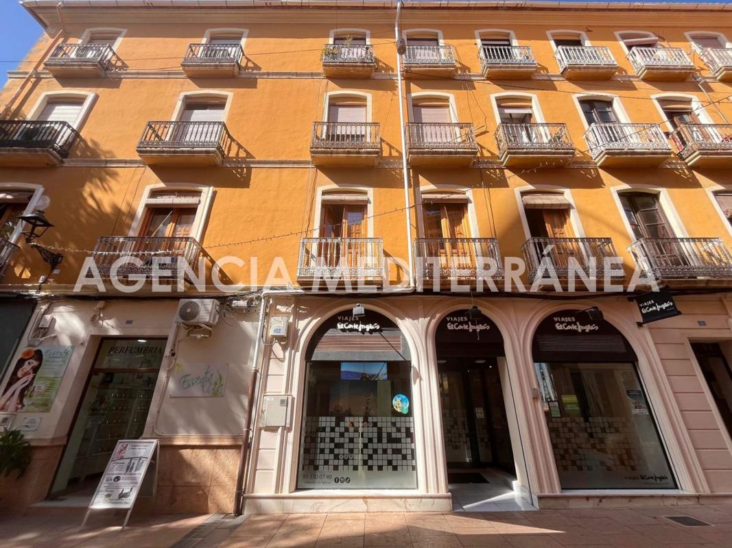 Sprzedaż mieszkania w Piso en Glorieta del País Valencià, Centro Urbano, Denia, Dénia
 photo 3