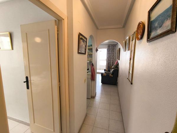 Sale of flat in Piso en Calle Valencia, El Acequión, Torrevieja, Torrevieja
thumbnail 2