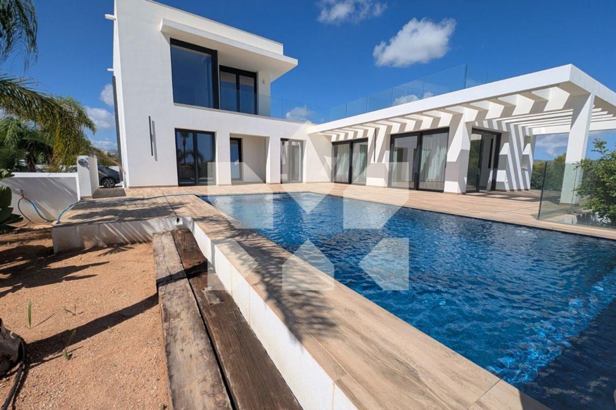 Sprzedaż niezależnego domku jednorodzinnego w Casa o chalet en Benimeit-Tabaira, Moraira, Moraira photo 1