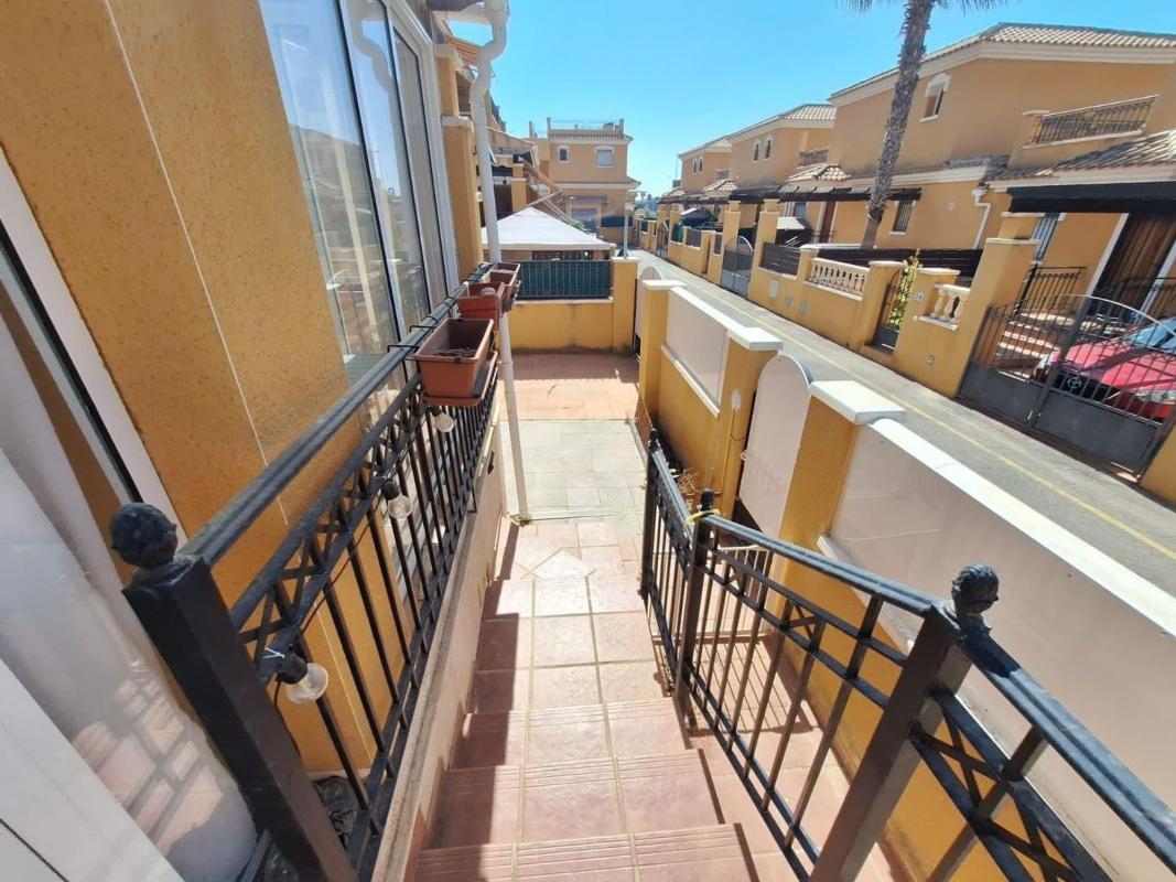 Propiedades en venta y alquiler en España photo 2