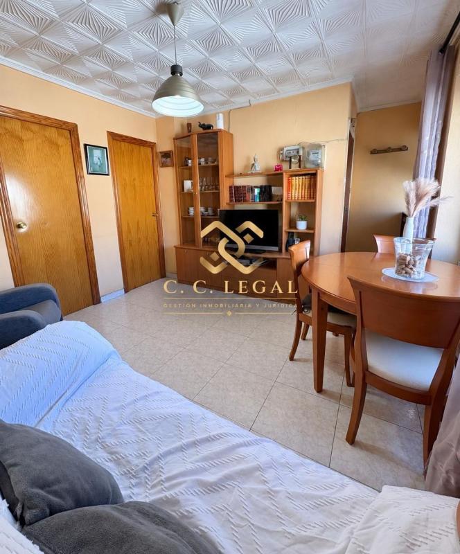 Venta de piso en Piso en Avenida Alcoi, Campoamor, Alicante / Alacant, Alicante / Alacant
photo 3