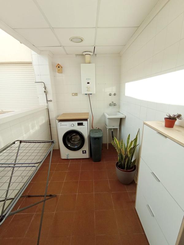 Продажа квартиры на Piso en Avenida de la Constitución, 63, Catral, Катрал
photo 2