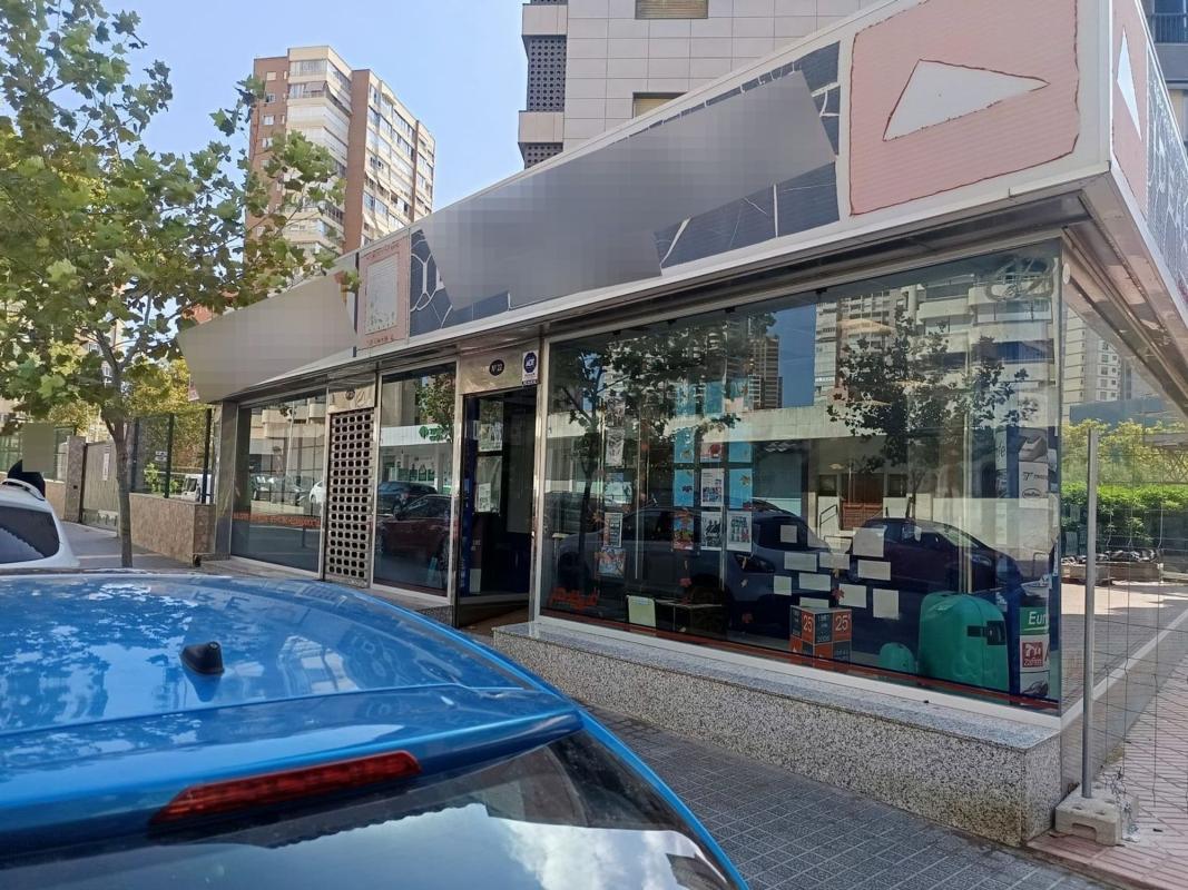 Budynek Mieszkalny o powierzchni 121m2 na sprzedaż w Benidorm photo 2