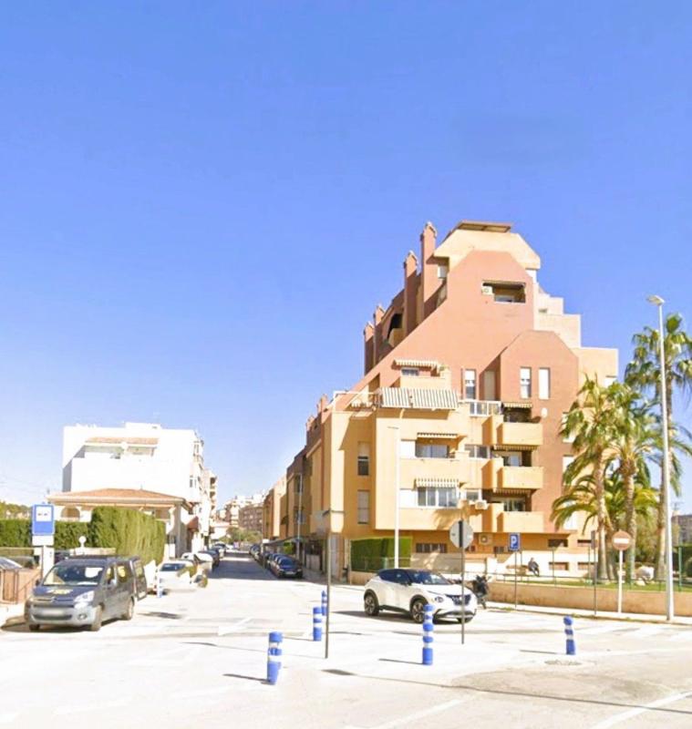 Properties for sale and rent in Spain photo 1