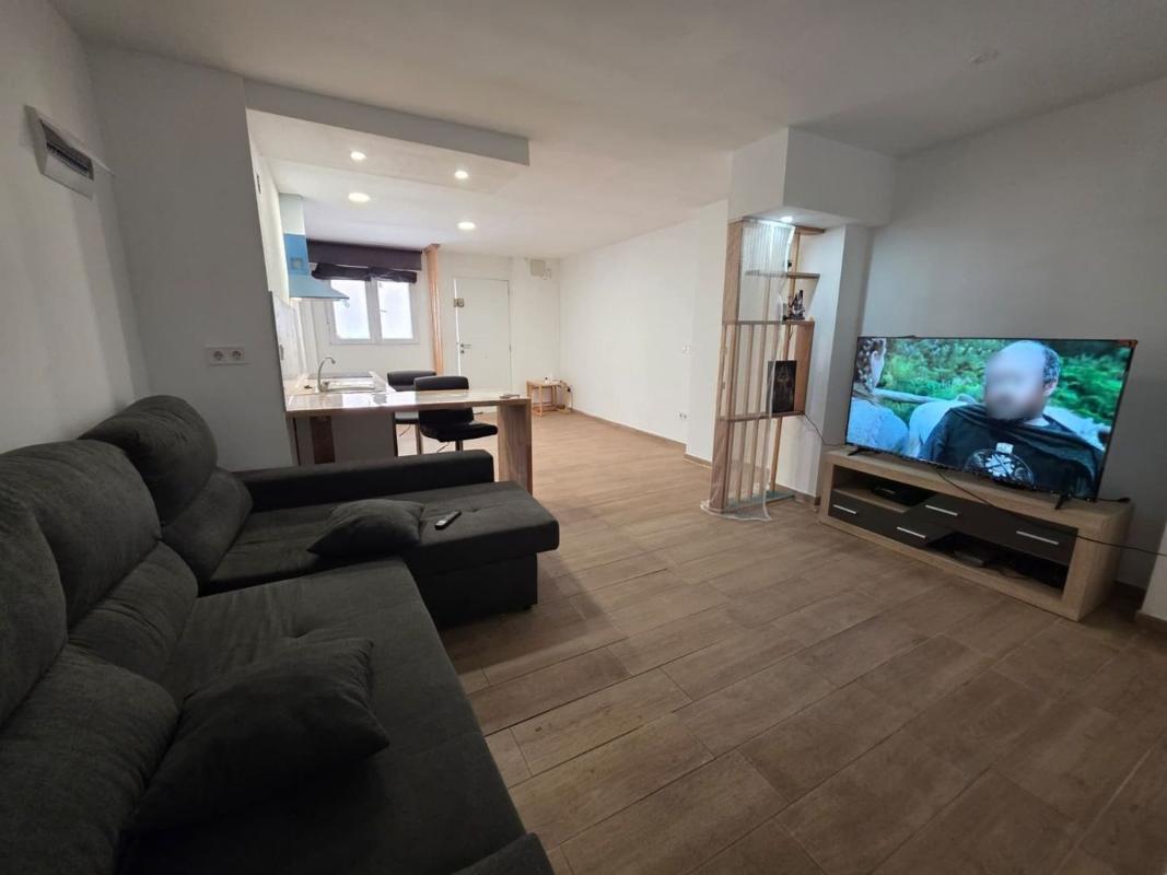 Недвижимость на продажу и в аренду в Испании photo 1