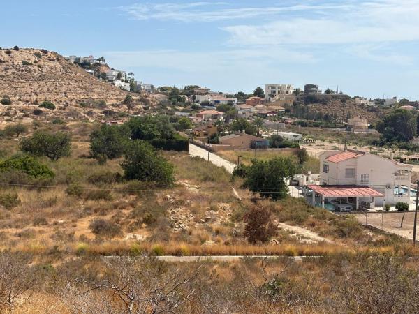 Terreno en Calle Castellfort, Pueblo Español - Coveta Fumá, El Campello photo 2