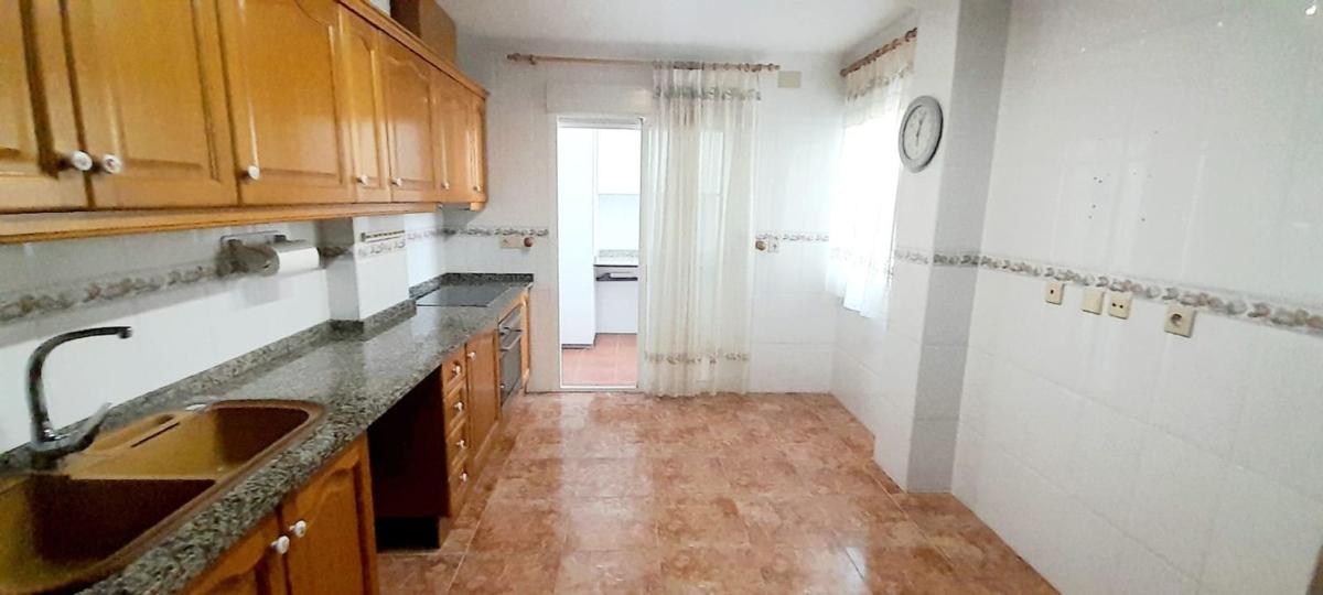 Propiedades en venta y alquiler en España photo 3