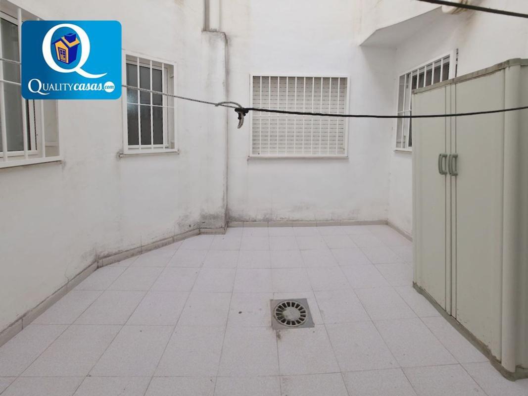 Venta de piso en Piso en La Florida Portazgo, Alicante / Alacant, Alicante / Alacant
photo 4