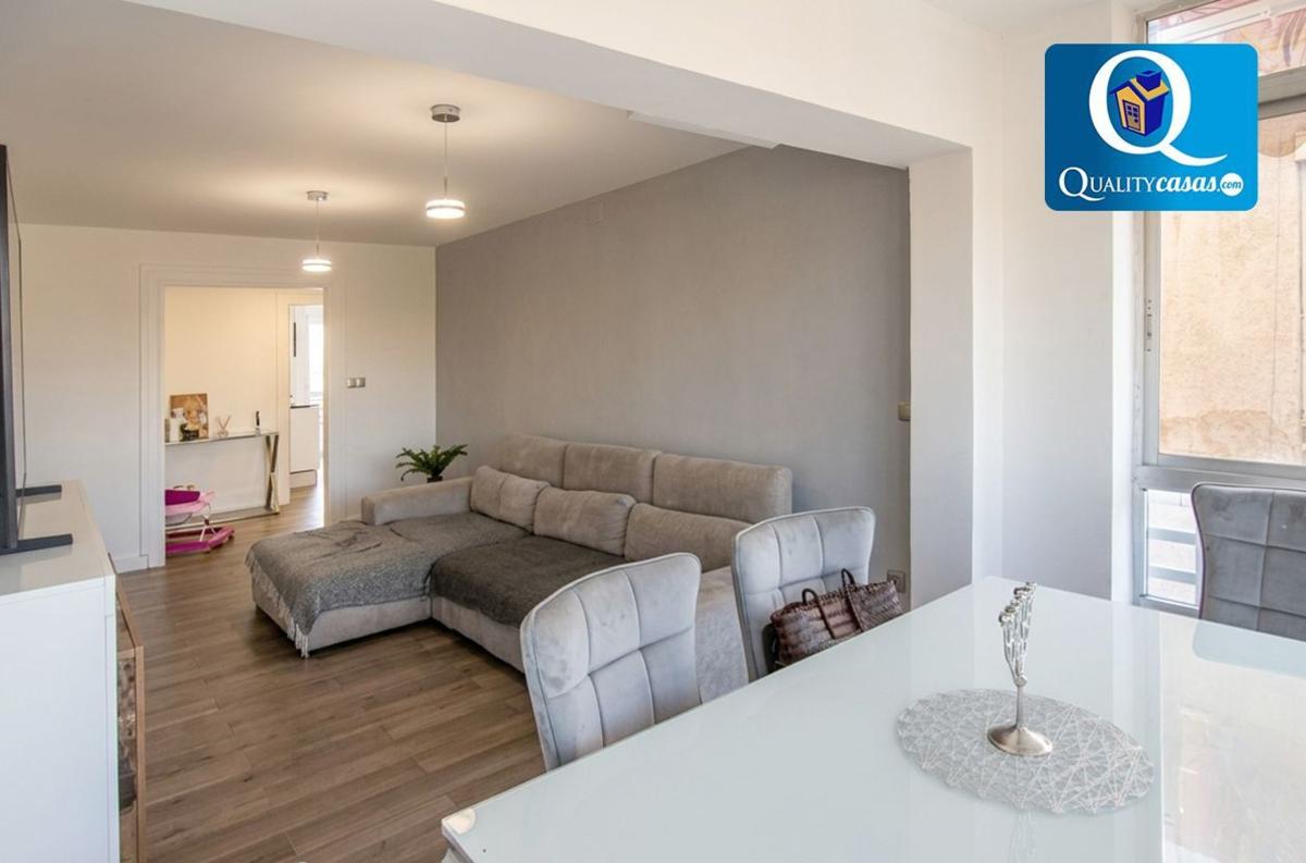Venta de piso en Piso en Juan XXIII, Alicante / Alacant, Alicante / Alacant
photo 4