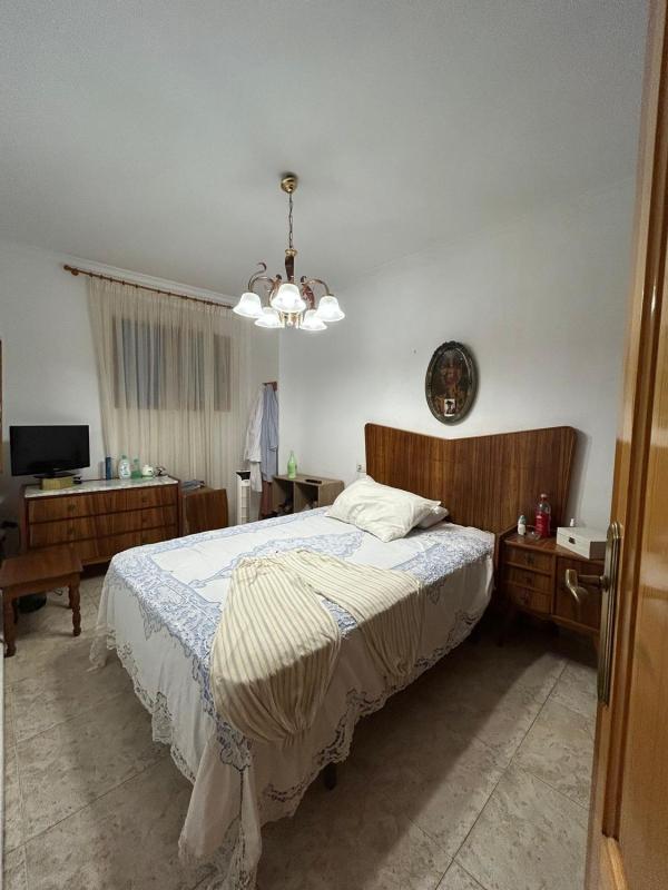 Properties for sale and rent in Spain photo 2