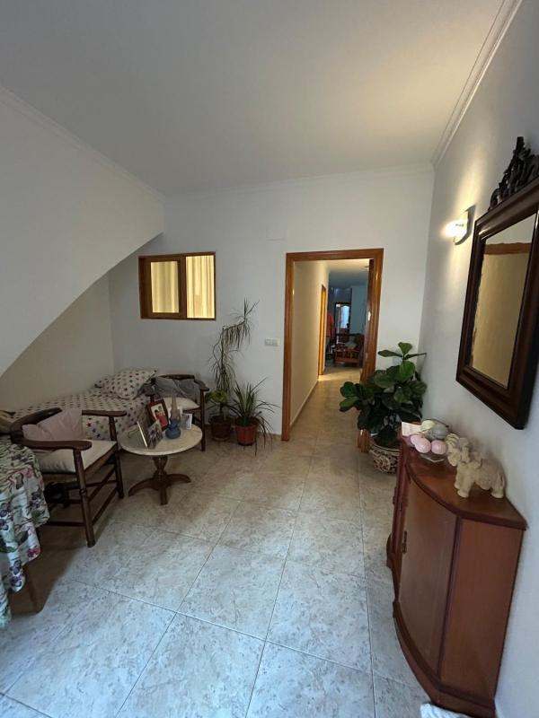 Properties for sale and rent in Spain photo 3