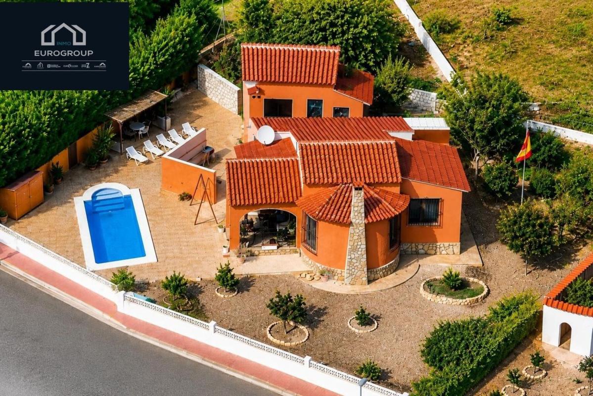 Properties for sale and rent in Spain photo 1