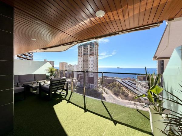 Sale of flat in Piso en Playa de Poniente, Benidorm, Benidorm
thumbnail 2