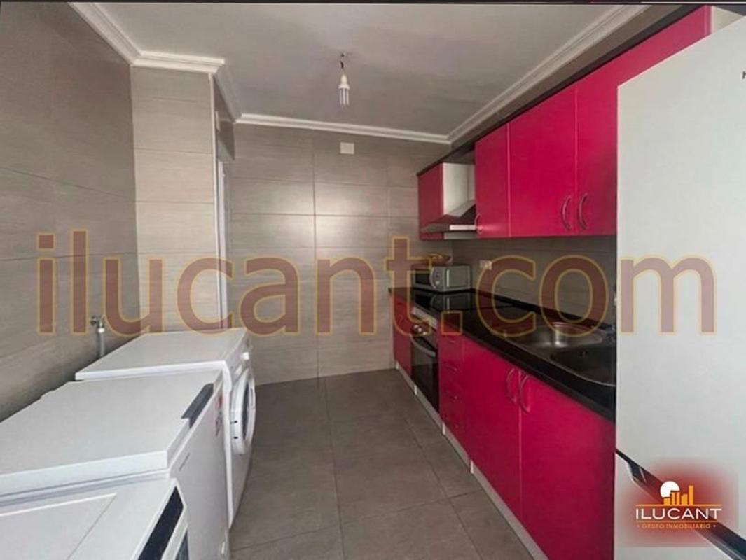 Продажа квартиры на Piso en Colonia Requena - Virgen del Carmen, Alicante / Alacant, Аликанте / Алакант
photo 5