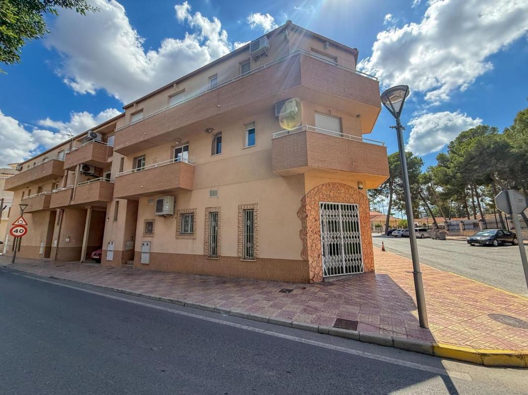 Properties for sale and rent in Spain photo 1