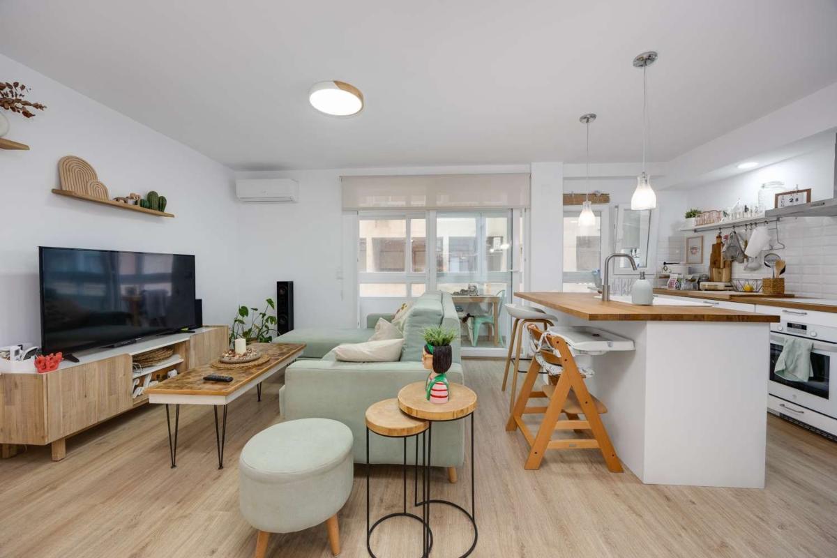 Продажа квартиры на Piso en Calle Almoradí, Playa de los Náufragos, Torrevieja, Торревьеха
photo 1