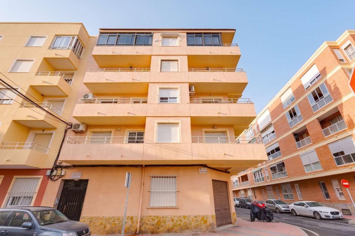 Продажа квартиры на Piso en Calle Almoradí, Playa de los Náufragos, Torrevieja, Торревьеха
photo 4
