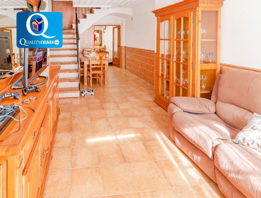 Sale of independent chalet in Casa o chalet en Centro, Mutxamel, Mutxamel
photo 4